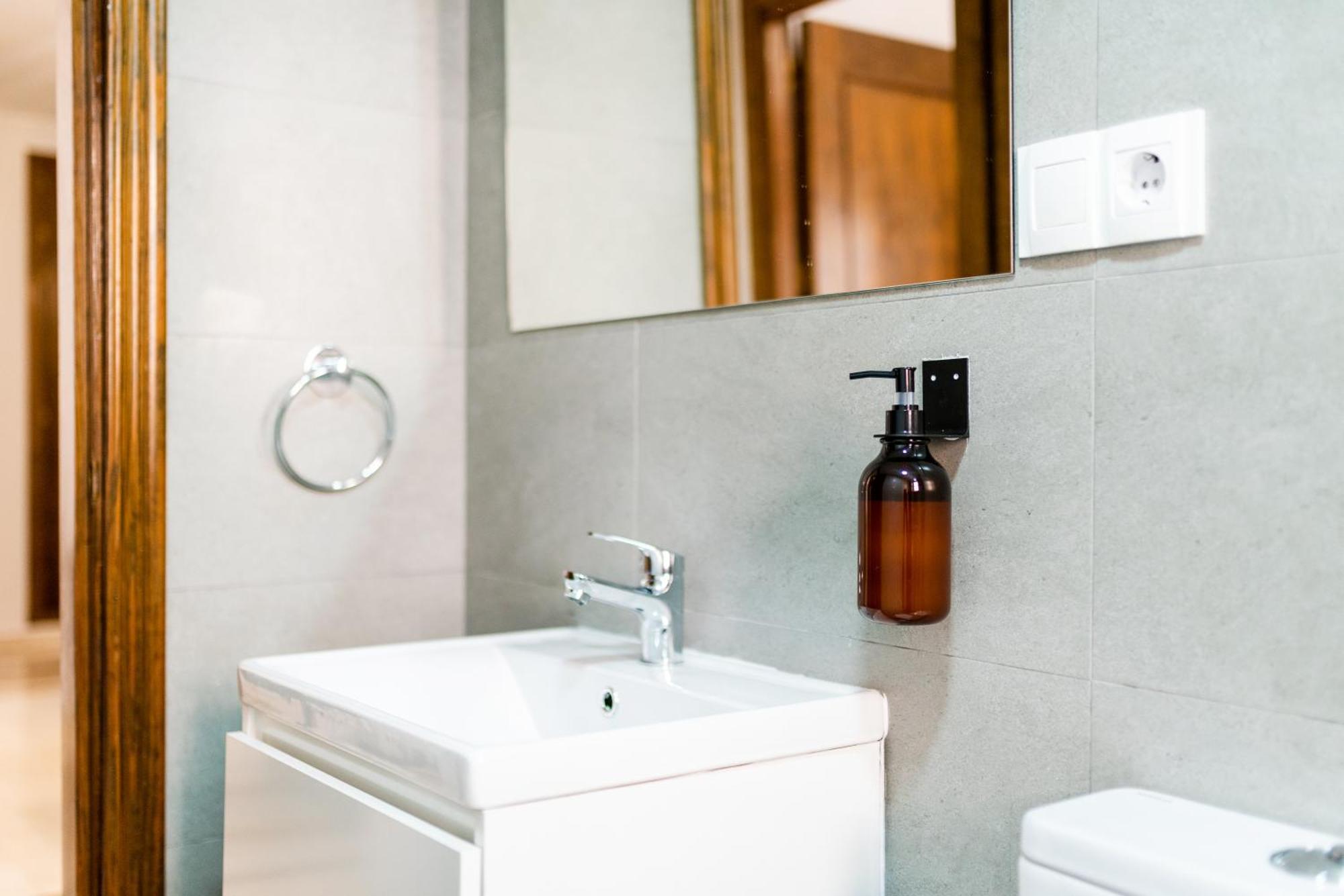 Wekey Homes Granada, El Encanto De Navas Centro エクステリア 写真